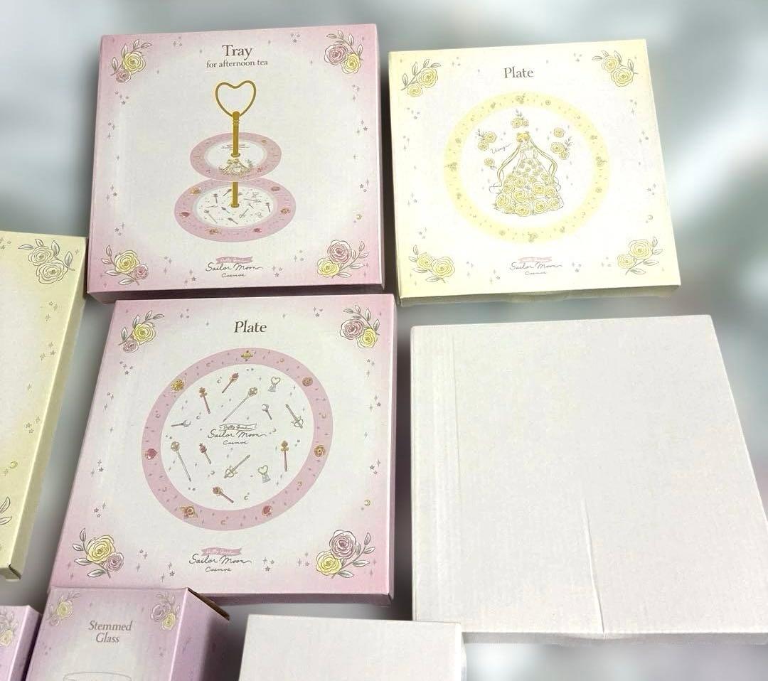 【未使用】セーラームーン　13点セット　食器セット　プレート　スリーズ