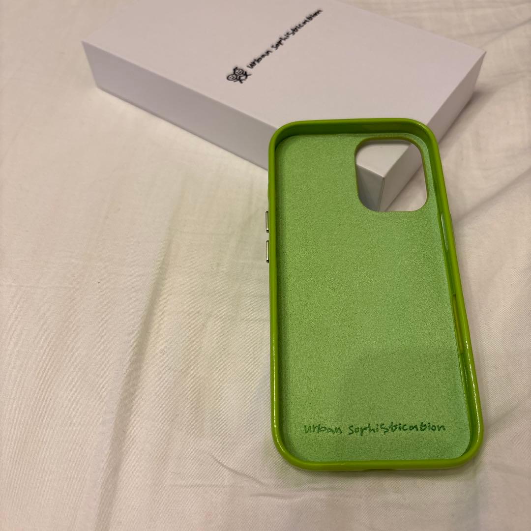 アーバン・ソフィスティケーション The Puffer Case® Apple