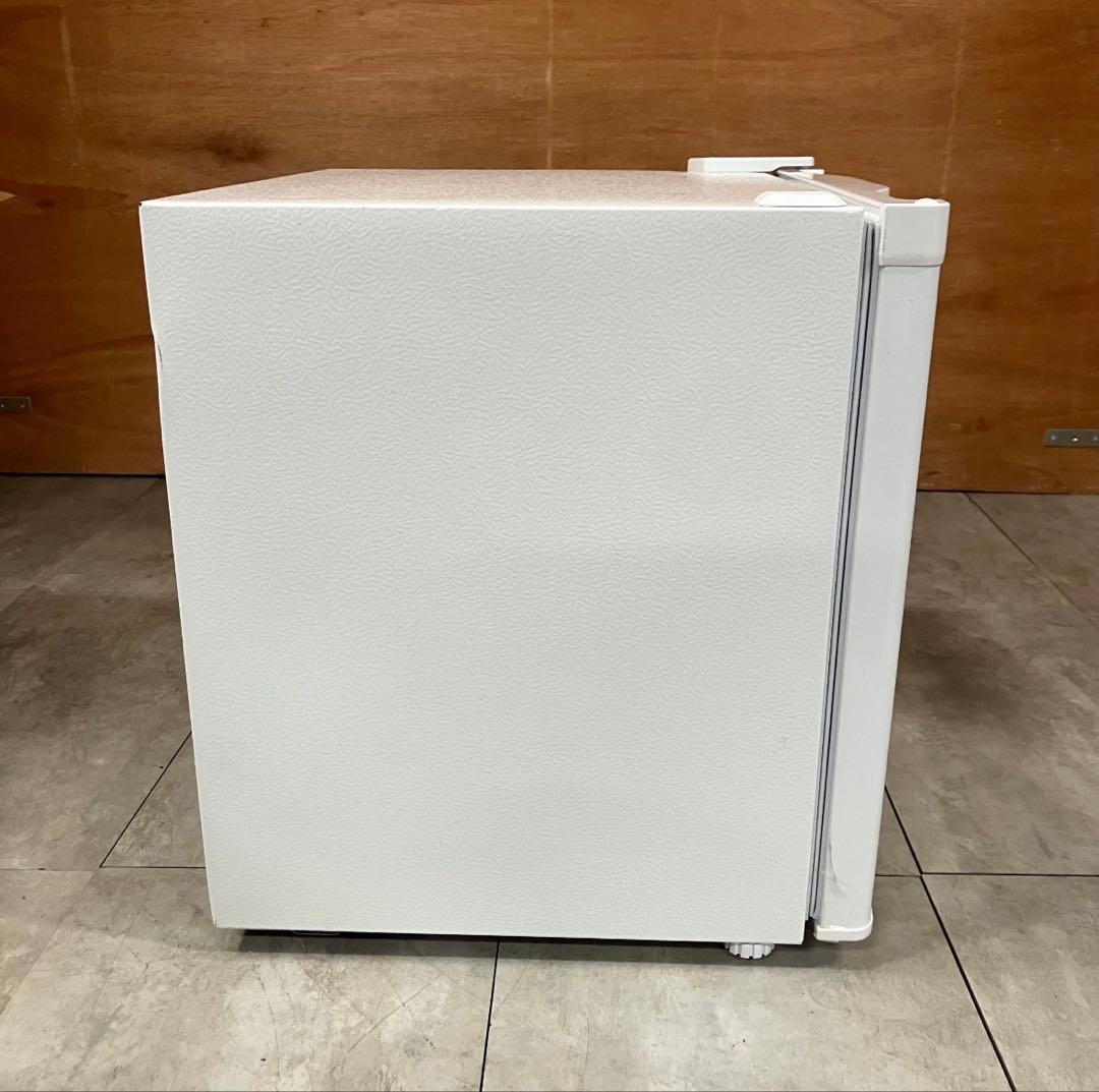 一都三県限定　配送設置無料　冷凍庫　1ドア　2025年製　31L