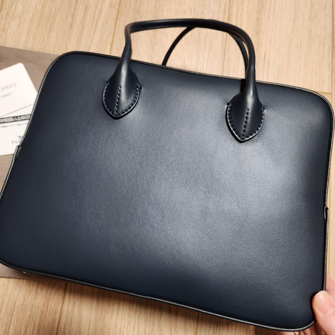 美品　佐藤佳菜子さん別注　BOSTON (M) ネイビー