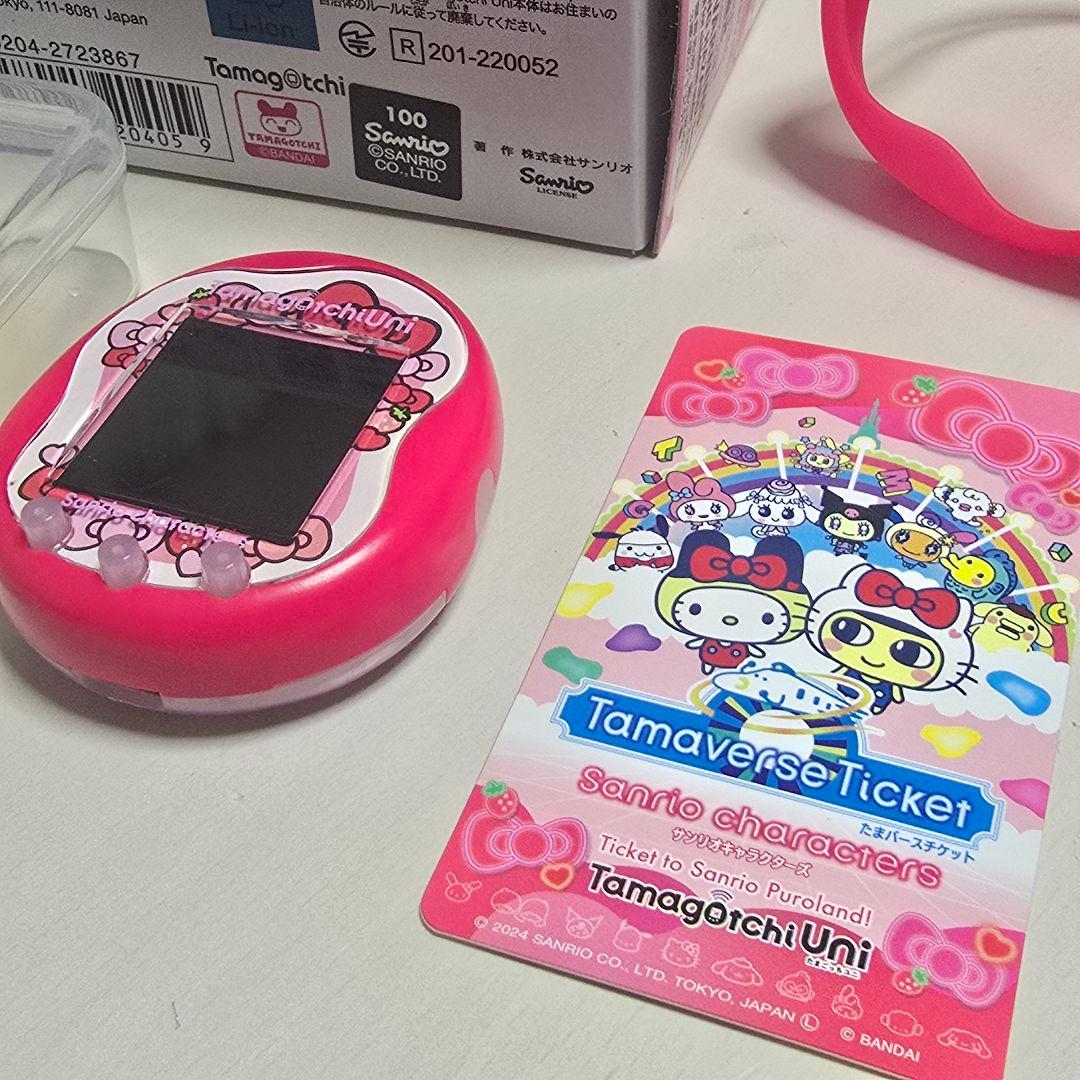Tamagotchi Uni サンリオ 【動作確認済み