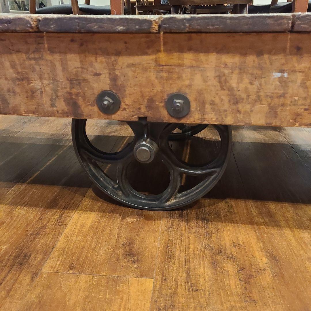 ヴィンテージ　インダストリアル　テーブル　USA　トロリー