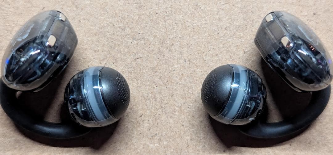 （中古美品）JBL Soundgear Clips