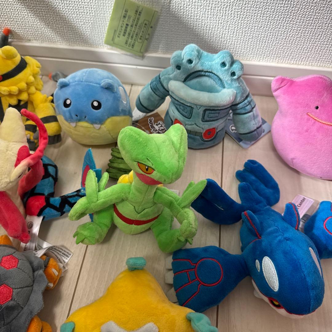 ポケモンfit まとめ売り　カイオーガ　ジラーチ　トリトドンなど