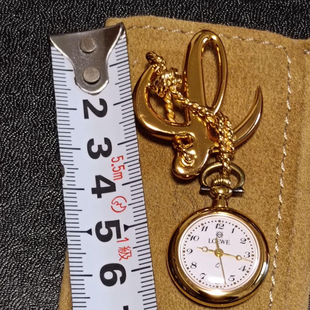 ロエベ　時計　ブローチ　ロゴ　ゴールド　付属品あり