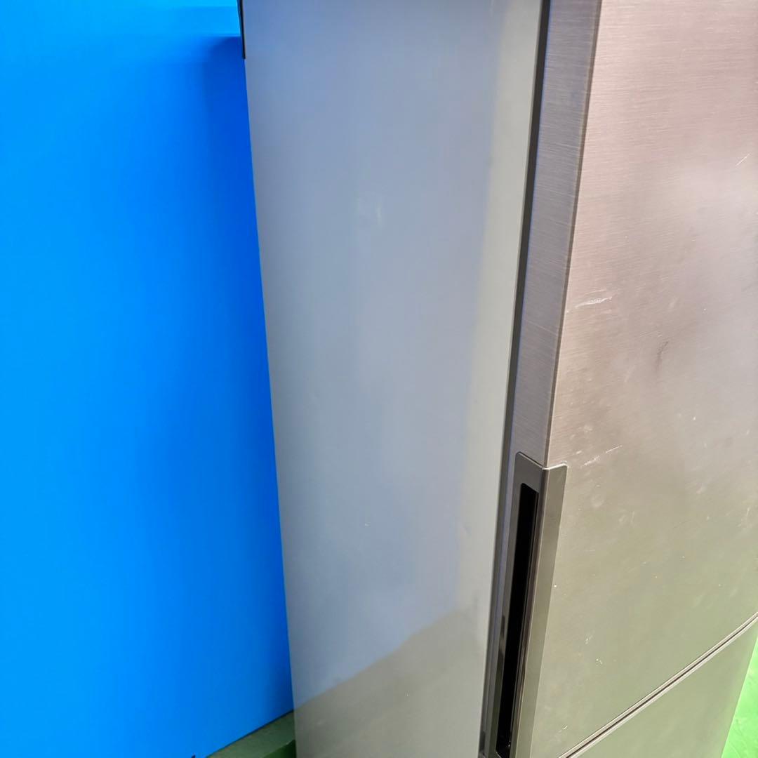 512 SHARP 1〜3人暮らし用　中型冷蔵庫 200L強 小型 ブラウン