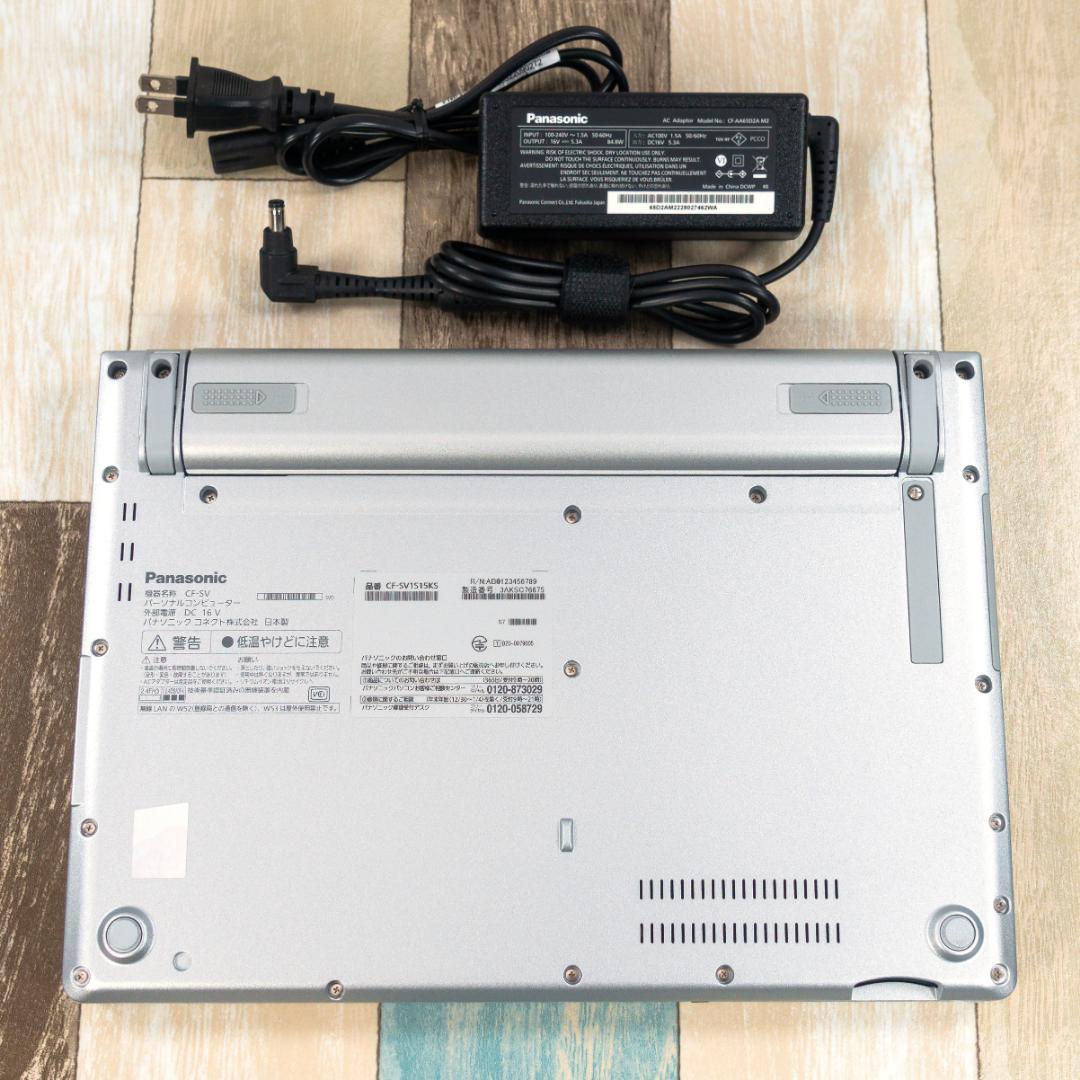 極美品のバリ速モバイル✨１１世代コアｉ７に超高速ＳＳＤ５１２ＧＢ＆１６ＧＢメモリ