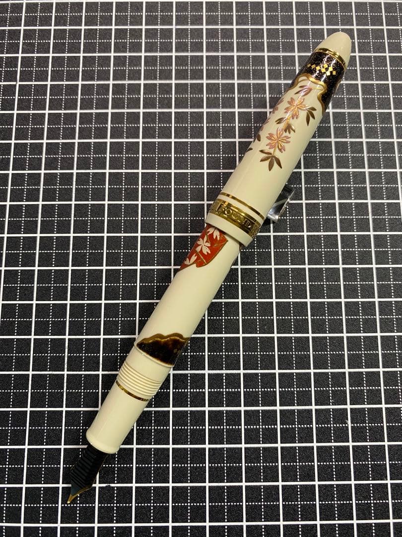SAILOR PROFIT 蒔絵シリーズ　源氏物語　万年筆　字幅M