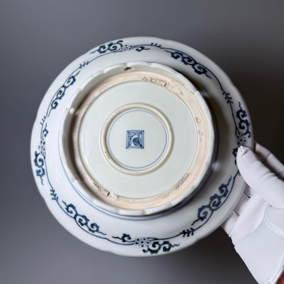 大正時代　十二代柿右衛門　錦　鳳凰絵高台皿　角福　桐箱　裏唐草文様　21.7cm