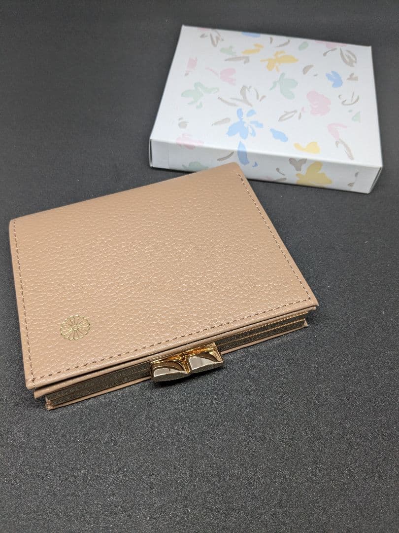 【新品未使用】皇居 財布 がま口 モカブラウン カフェオレ 二つ折り財布