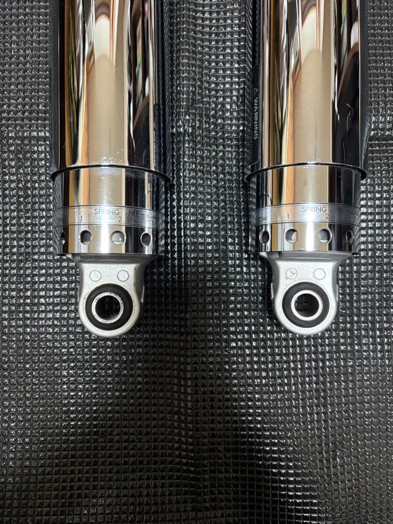 ハーレー 純正 FLDリアサスペンション SHOWA クローム ダイナ