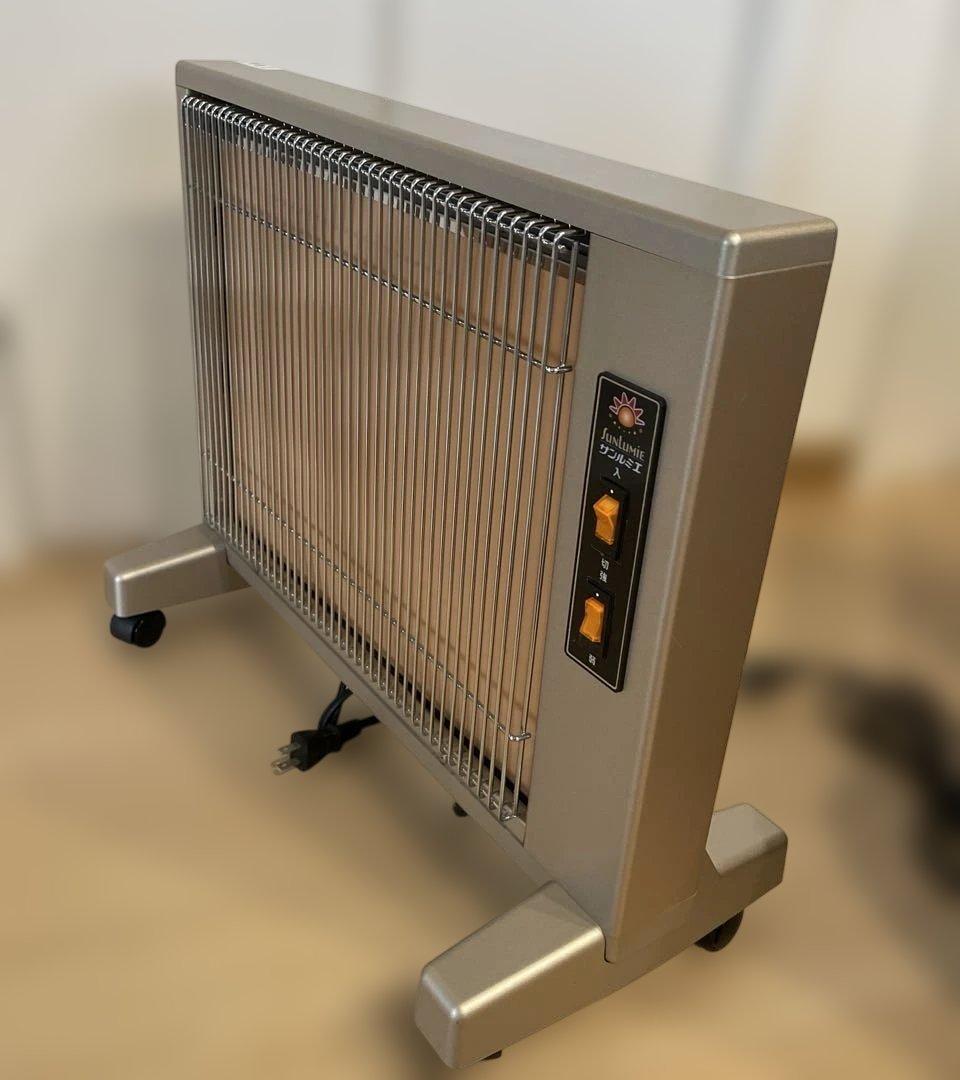 サンルミエCuteキュート　E800LS 遠赤外線暖房器