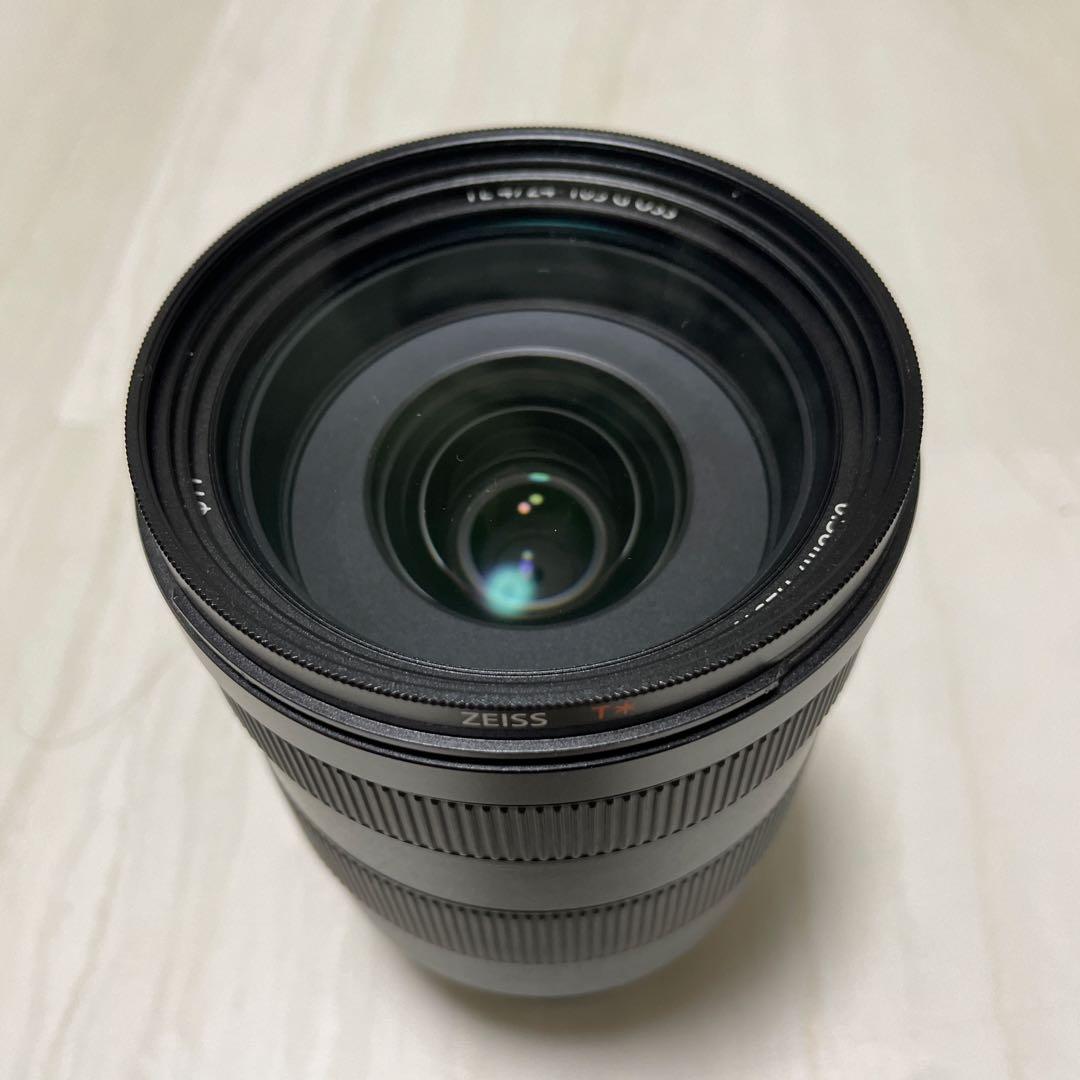 Sony FE 24-105mm F4 G OSS ZEISSプロテクター付き
