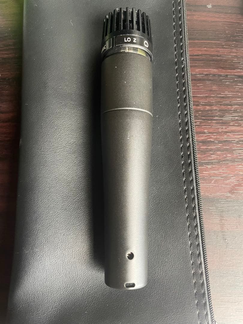 SHURE SM57 ダイナミックマイク 収納ケース付き