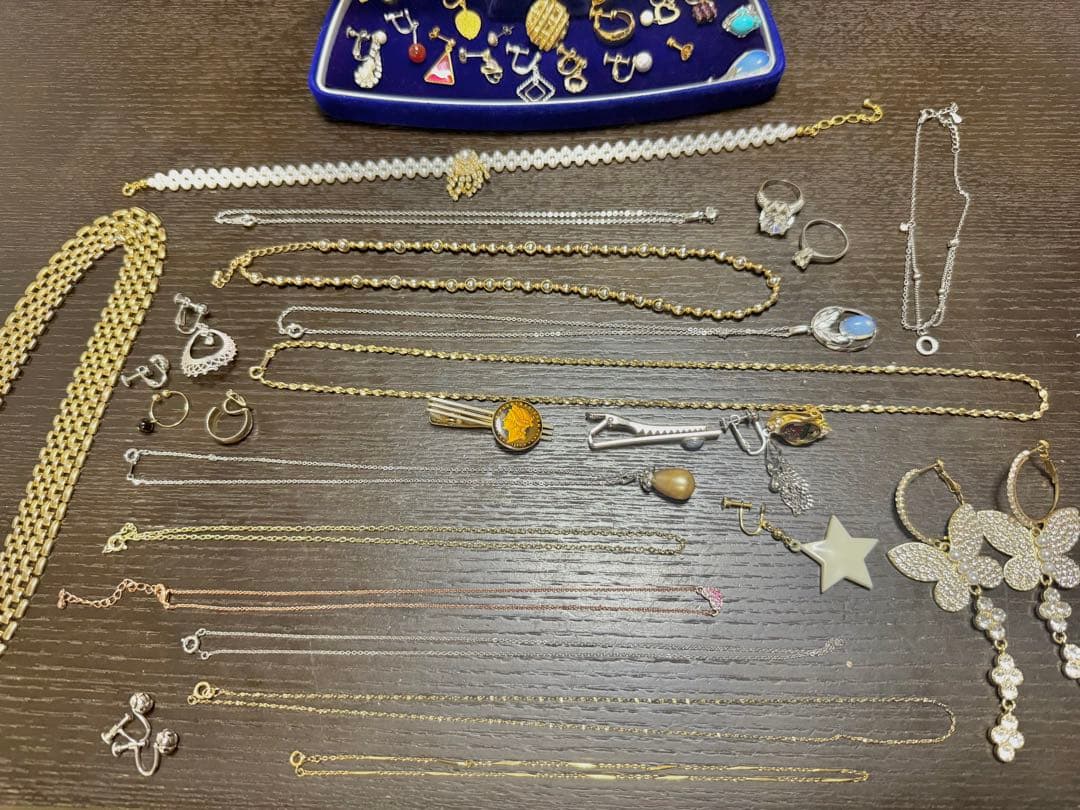 R*a様 アクセサリーセット ネックレス イヤリング　遺品整理　刻印あり
