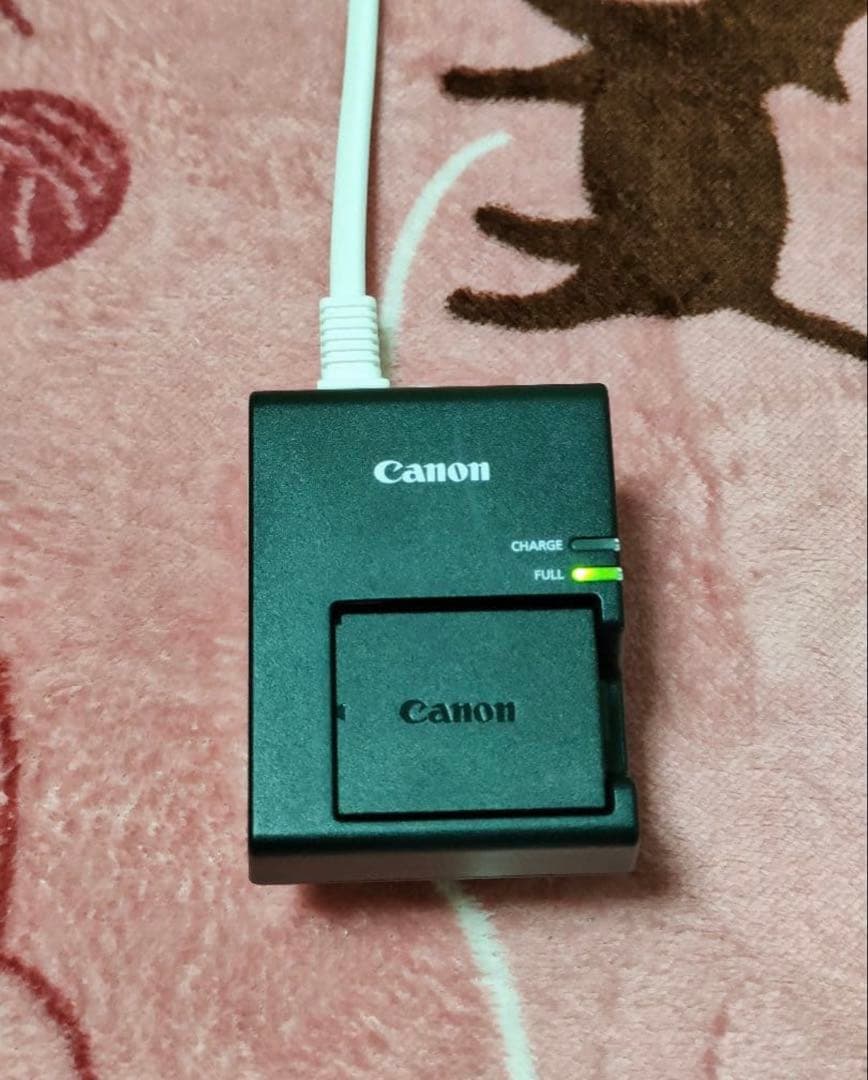 ビ*ノ様 【一眼レフカメラ】キヤノン eos kiss x50