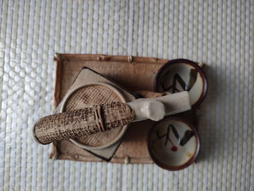 ●手描き 陶器 茶器セット 急須 湯呑み 2客 受皿付き 和風和モダンインテリア