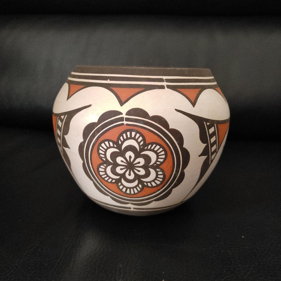 ズニ　ポタリー　ハンドペイント2001 ネイティブアメリカン　インディアンジュエ
