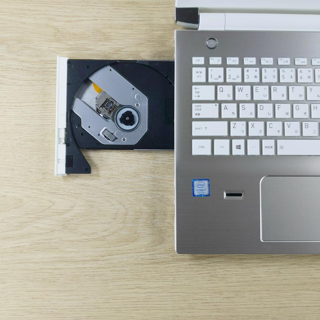 高性能Corei7☆Win11☆特大1TB 東芝ノートパソコン PC カメラ付き