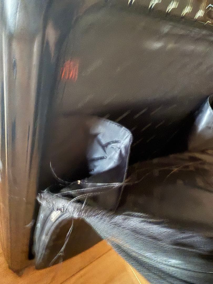 【訳あり】RIMOWA SALSA DELUXE HYBRID 廃盤