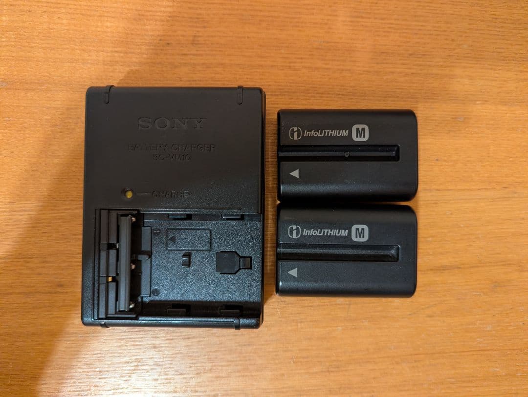 SONY α99 II レンズ付き デジタル一眼レフカメラ 1月15日まで