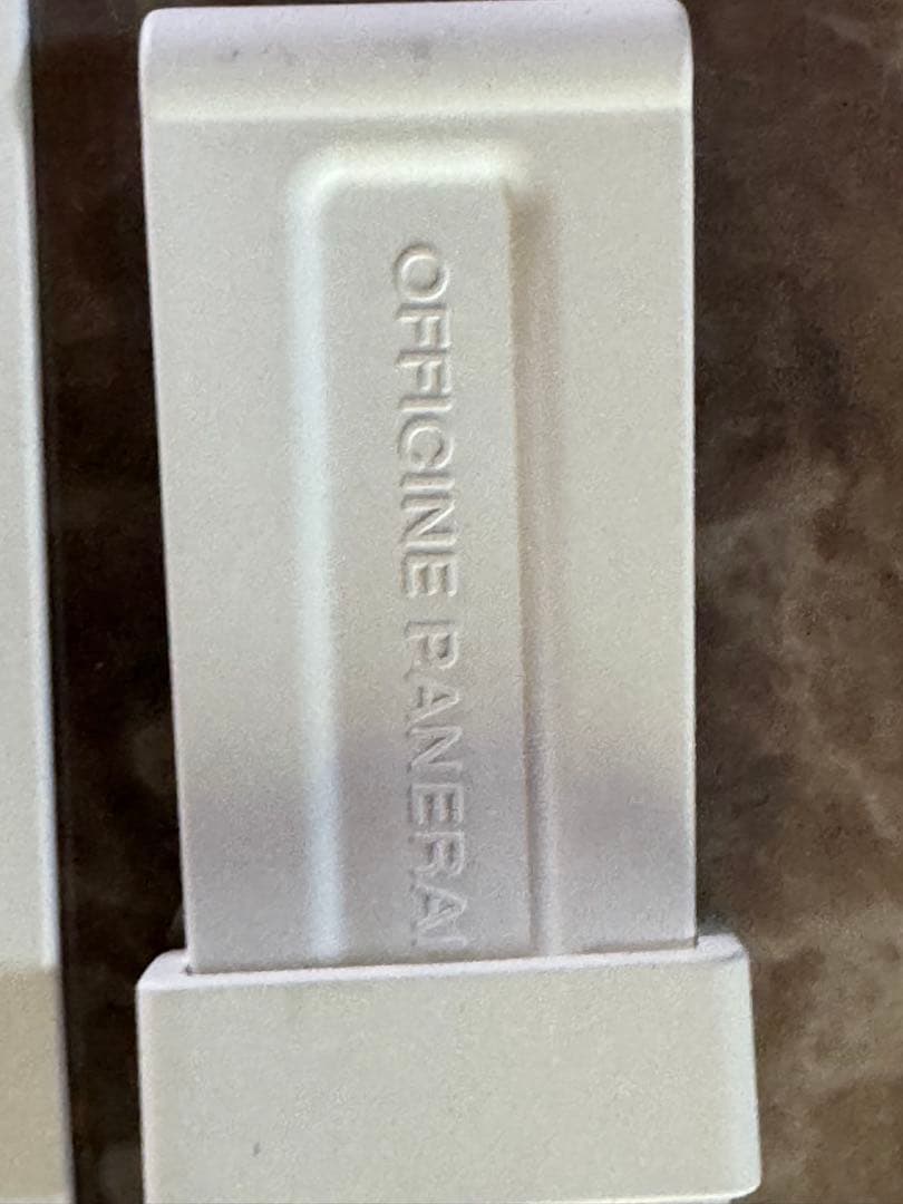 PANERAI OFFICINE ホワイトラバーベルト