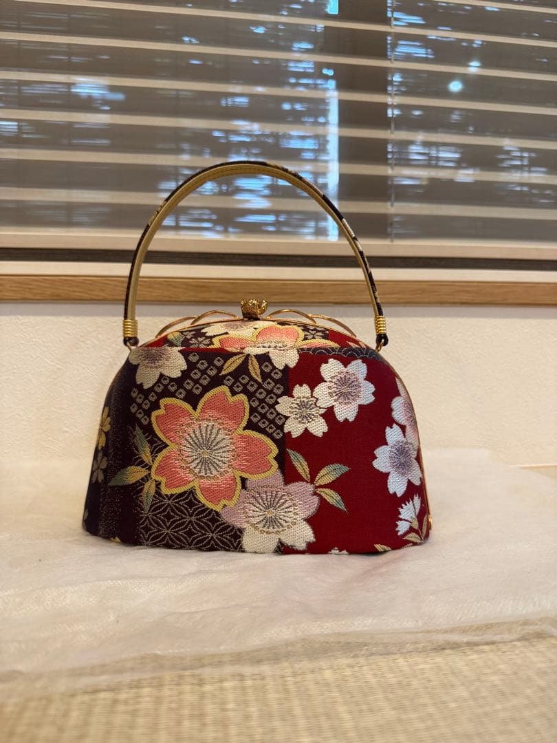 【みろく】【ほぼ新品】和装　バッグ　ハンドバッグ　和服 成人式　草履