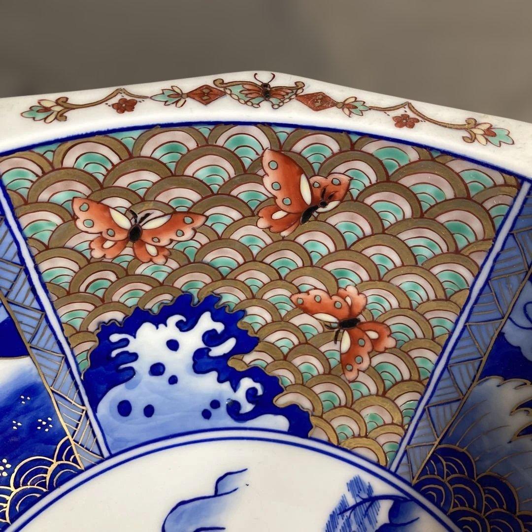 【古伊万里文】古伊万里の伝統　日本の名窯　染錦六方割富士波蝶山水絵　十二角大深鉢