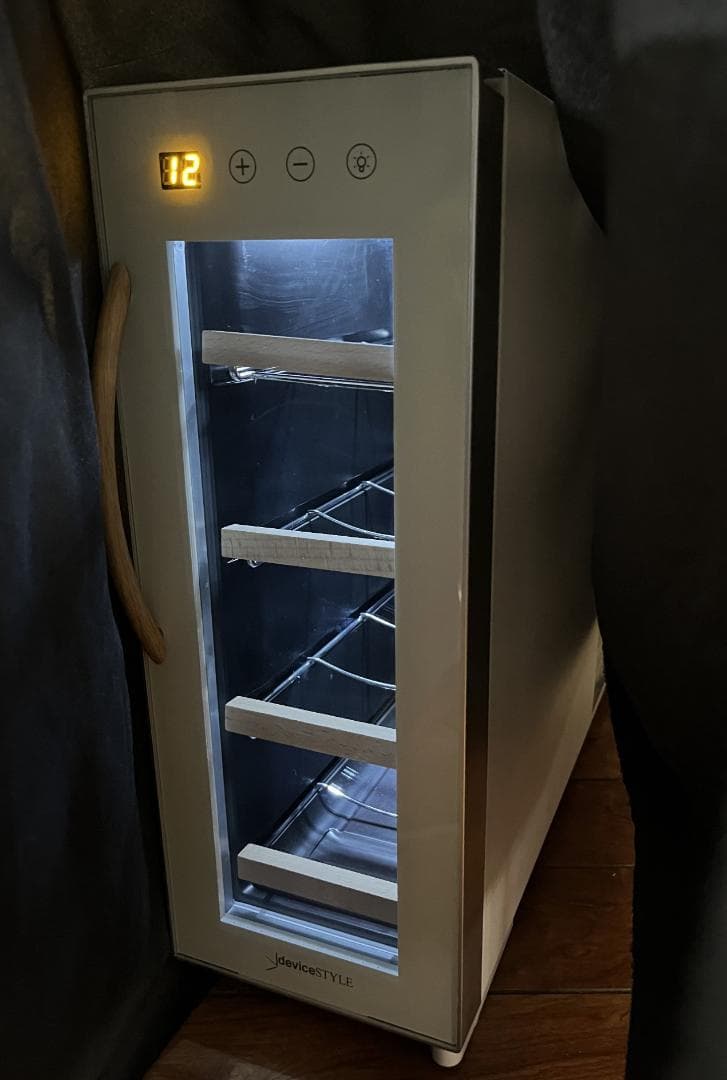 美品 deviceSTYLE CE-4W 4本収納用 ワインセラー ペルチェ方式
