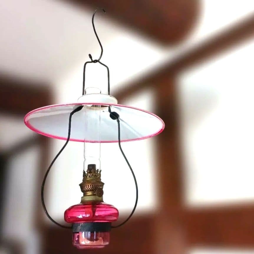 アンティーク吊りオイルランプ　　　ピンクレッド