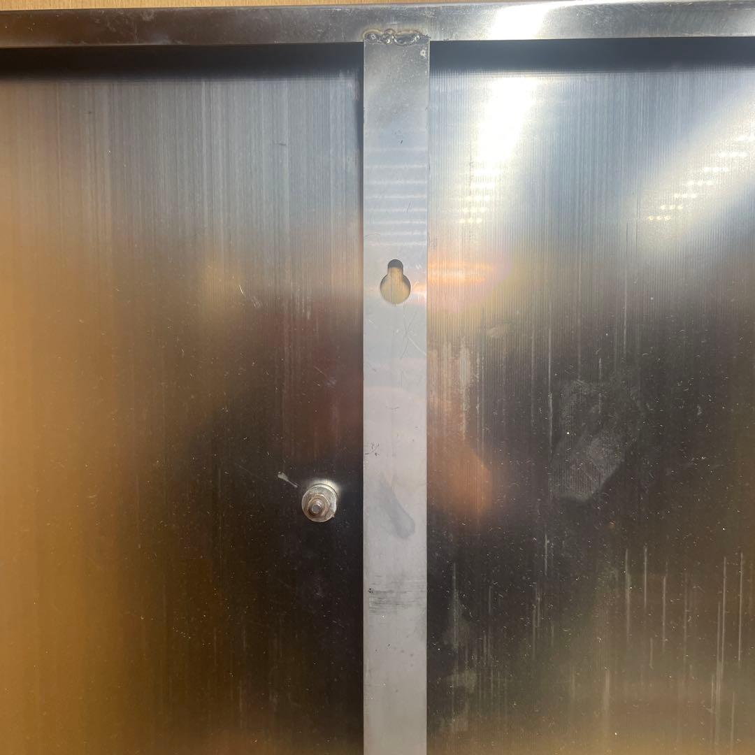 一点物　壁掛けアート　92.5×61cm ダウンタウン　オブジェ　金属ステンレス