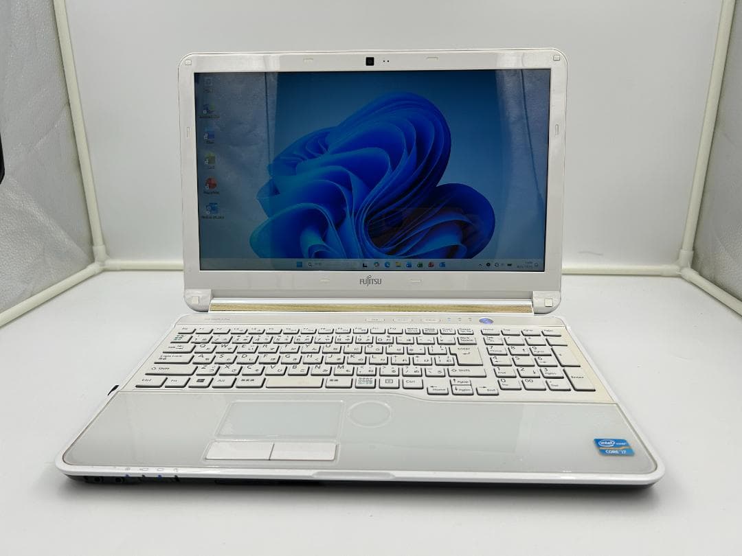 ノートパソコン core i5 windows11オフィス付き AH77/GW