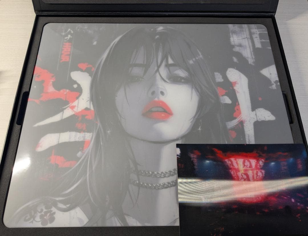 マウス・トラックボール GLSSWRKS Hana Premium Glass Mousepad