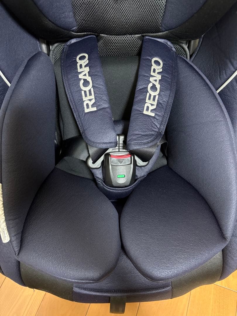【美品】レカロ RECARO Start 07 チャイルドシート　ジュニアシート