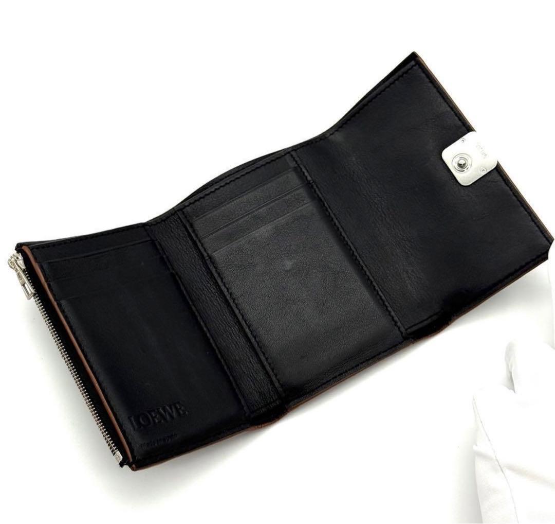 使用わずか　ロエベ アナグラム バーティカル ウォレット ブラック O09