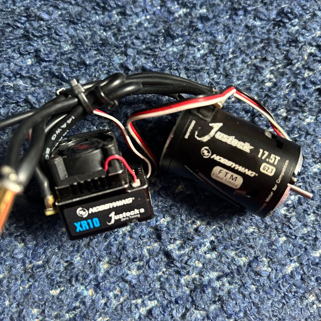 Hobbywing Justock 17.5T モーターとXR10 ESC