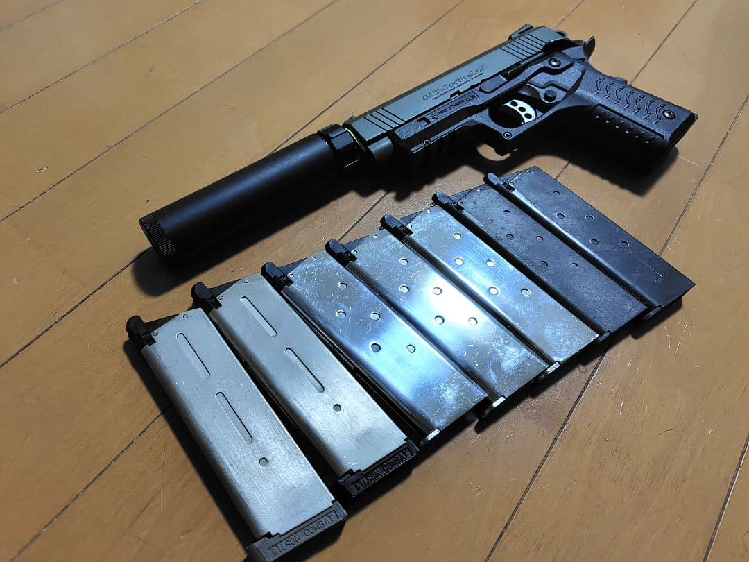 サプレッサー付き　東京マルイベース　ガスコキ