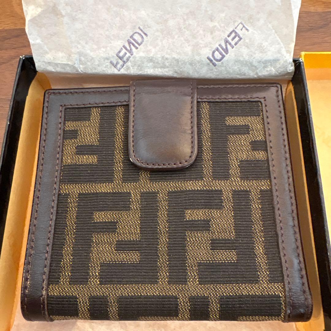 FENDI FFロゴ 二つ折り財布