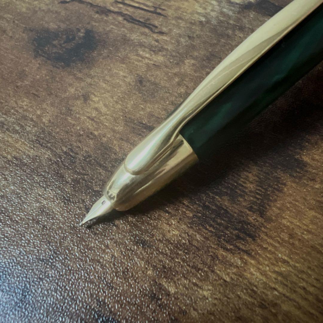 PILOT パイロット キャップレス万年筆　廃盤