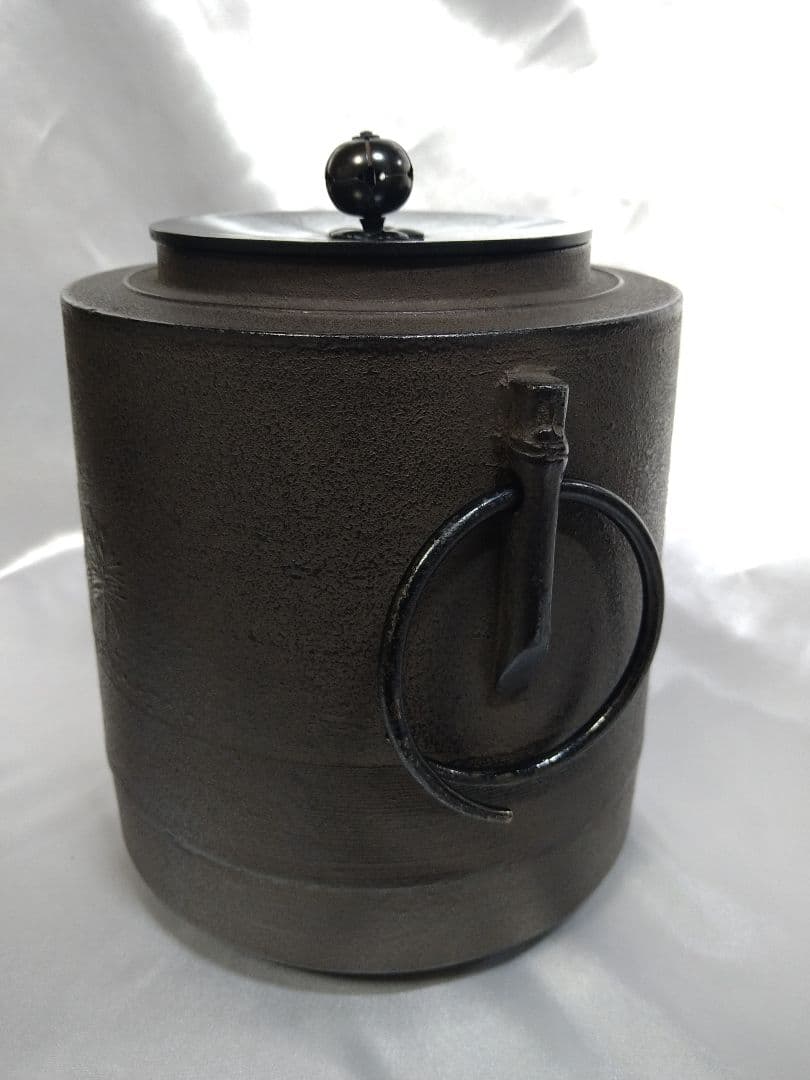 釜師浄義 松地紋 筒釜 茶釜 鉄釜 風炉釜 茶道具