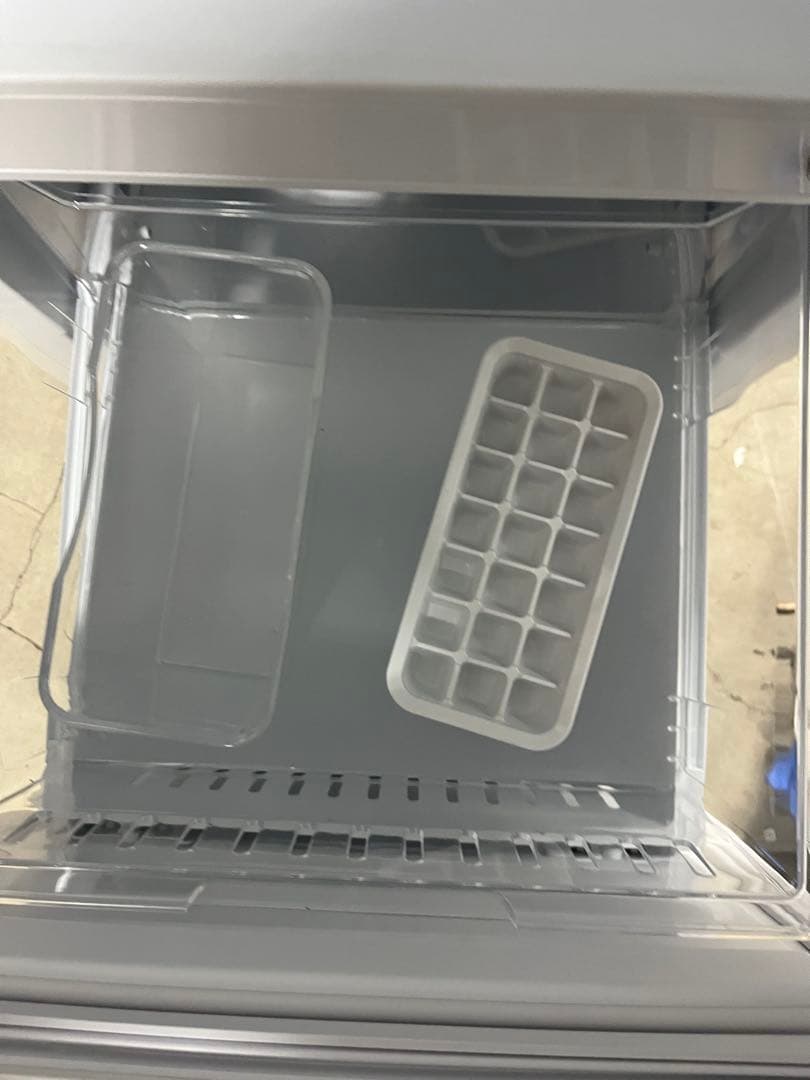 Panasonic パナソニック　冷蔵庫NR-B16C2-W 2025年製