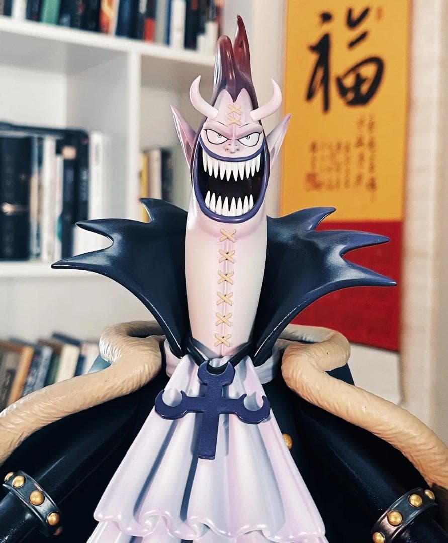 ワンピース ゲッコー・モリア フィギュア ガレージキット