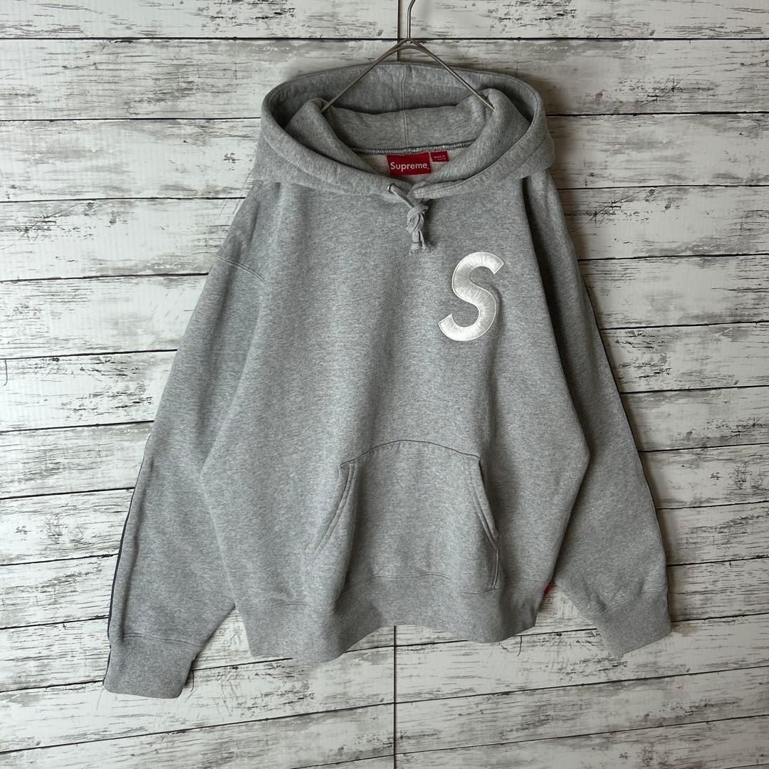 3750M【人気モデル】シュプリーム☆刺繍Sロゴ 色切り替え パーカー グレー