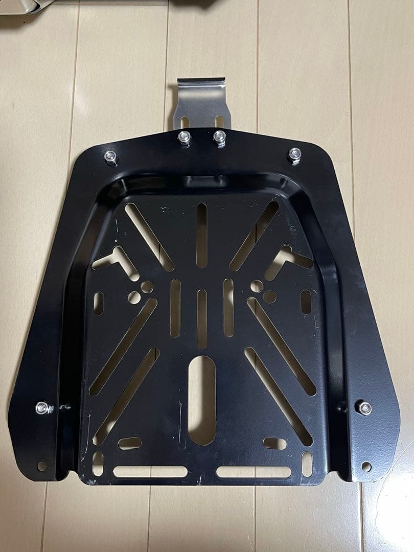 バイク用　リアボックス　ブラック