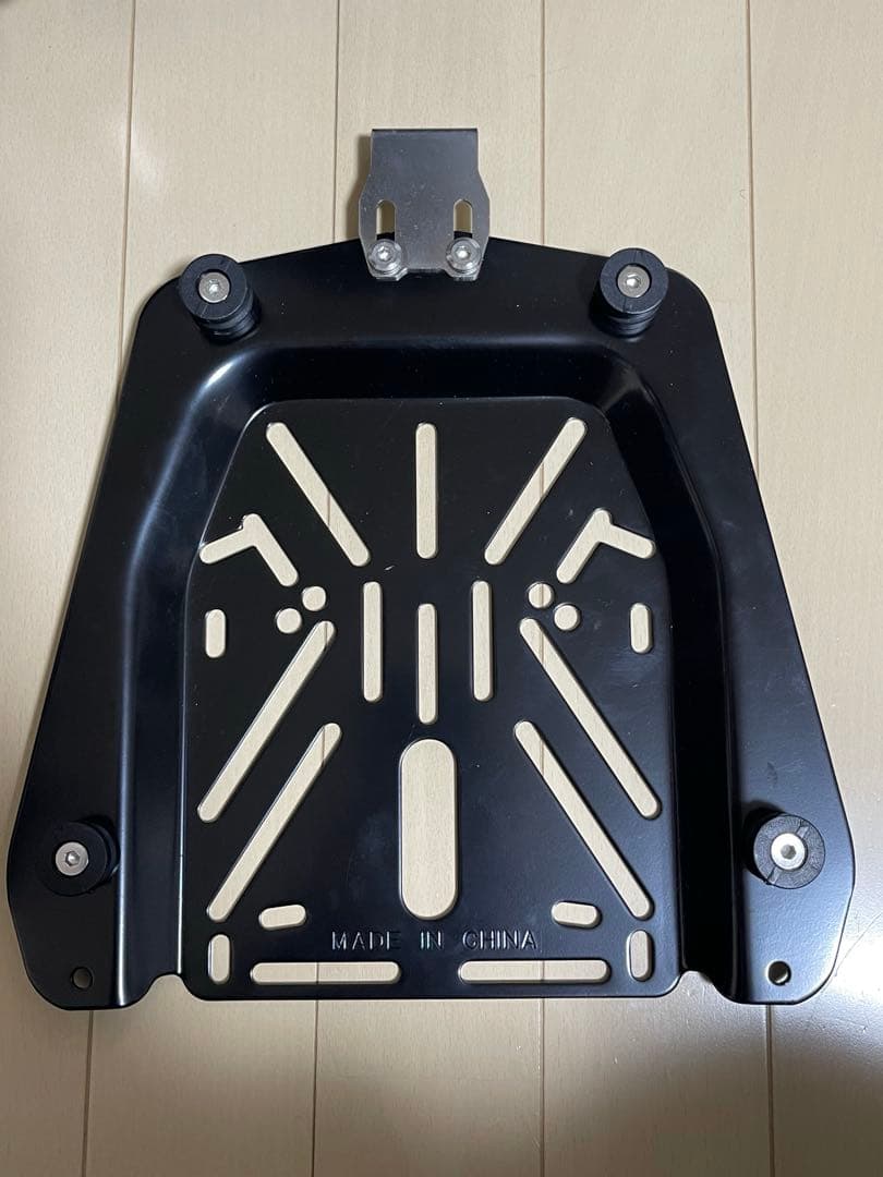 バイク用　リアボックス　ブラック