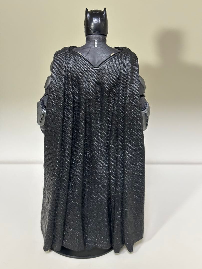 カスタム塗装品 マルチバース タクティカルバットマン フィギュア figure