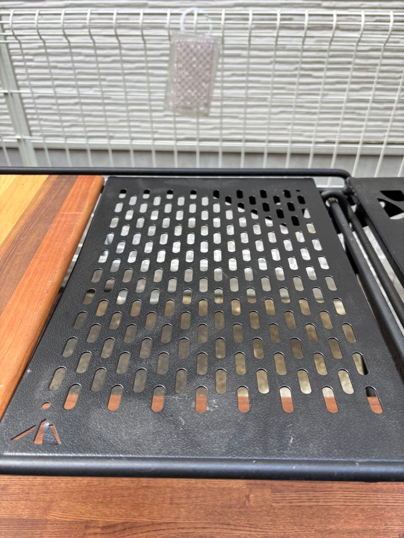 ニーマサイト　ブラックデザイン葉月 一個口目