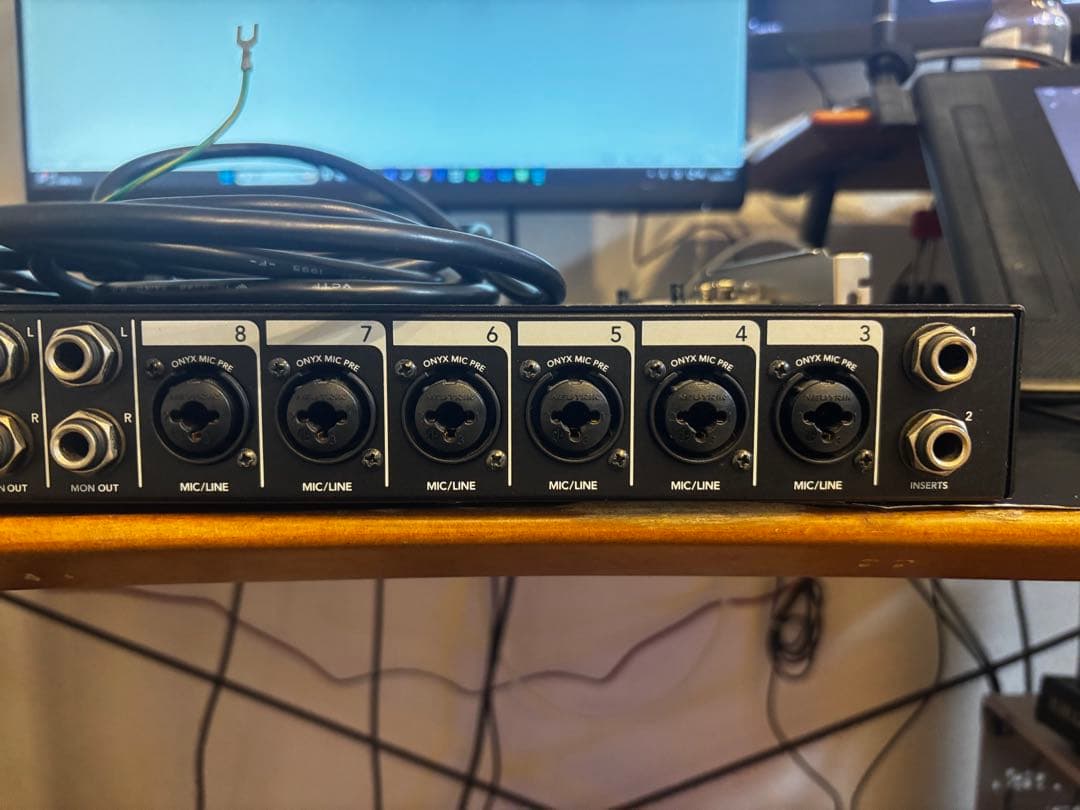 Mackie Onyx Blackbird (firewireカード付き)