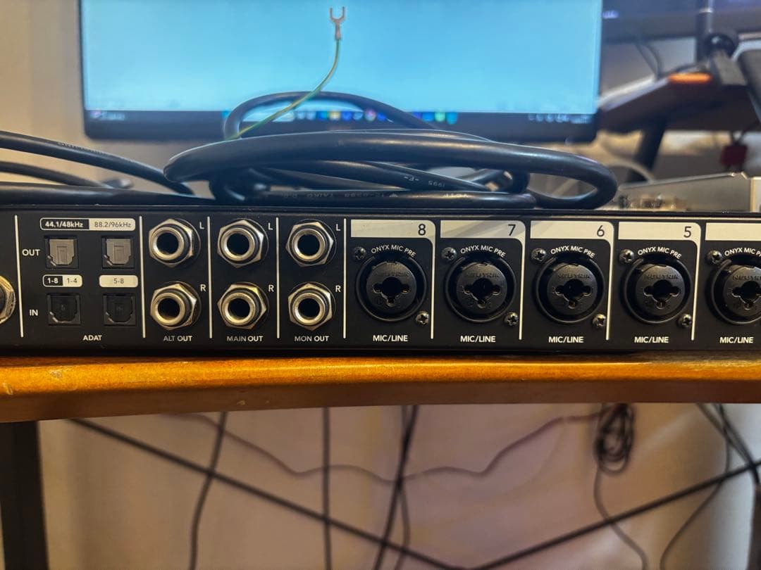 Mackie Onyx Blackbird (firewireカード付き)