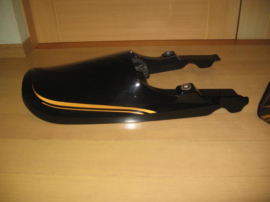 mitsu　　　kawasaki KZ1000 外装　Z750D1